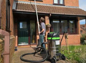 We provide Gutter Clearing Services throughout Telford, Bridgnorth, Shrewsbury, Wolverhampton and the surrounding areas.